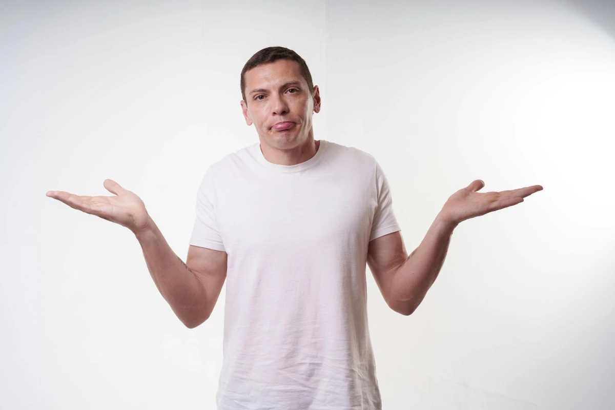 The Great Protein Debate: Peter Attia vs. David Sinclair on How Much to Eat
